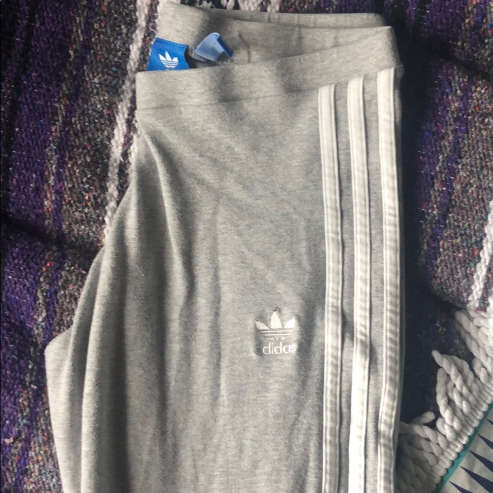 Adidas leggings